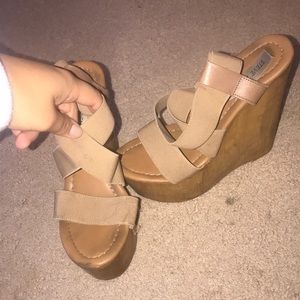 Tan Steve Madden wedges
